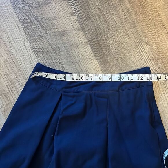 Cat and Jack uniform skirts - Picture 7 of 8